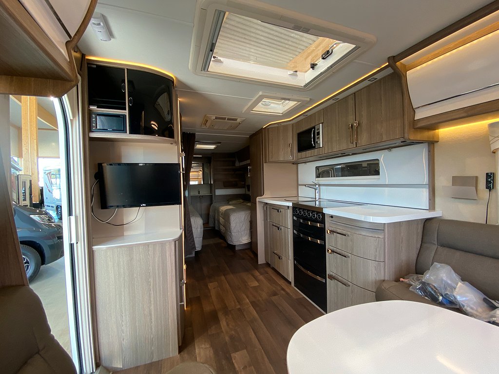 Kabe Royal 780 ETDL KS  / Mover / AC / Ugn / 3.339kr/mån - Kabe