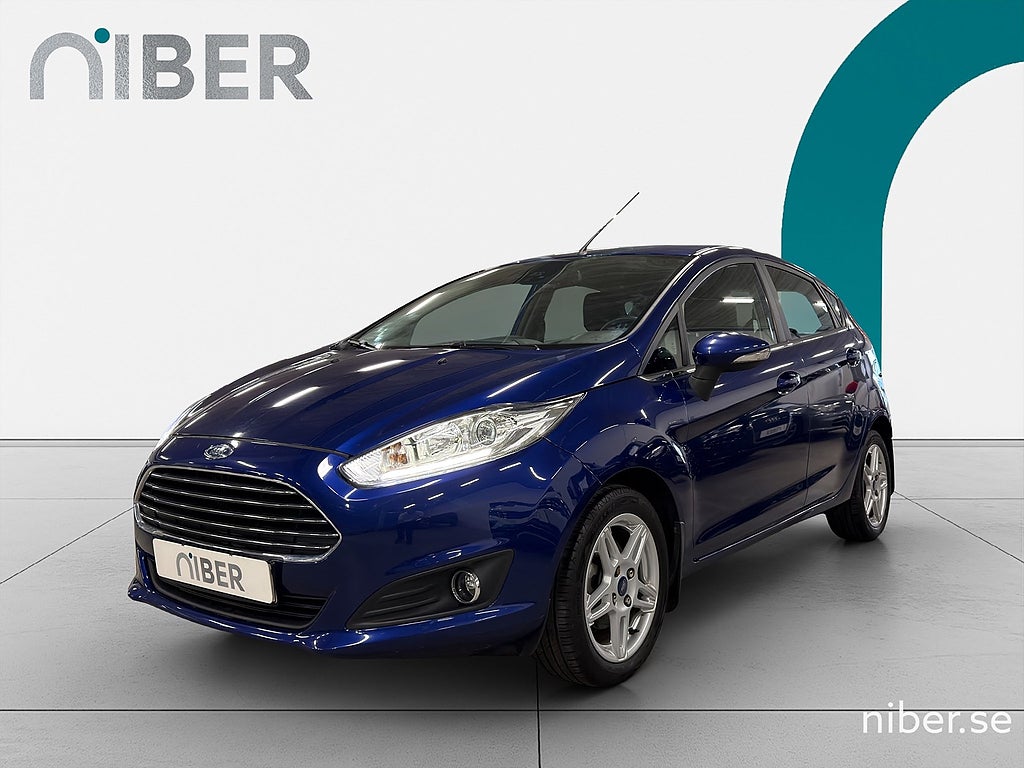 Ford Fiesta 5-dörrar 1.0 EB, TITANIUM,AUT, B-VÄRMARE, EL-BAKLUCKA