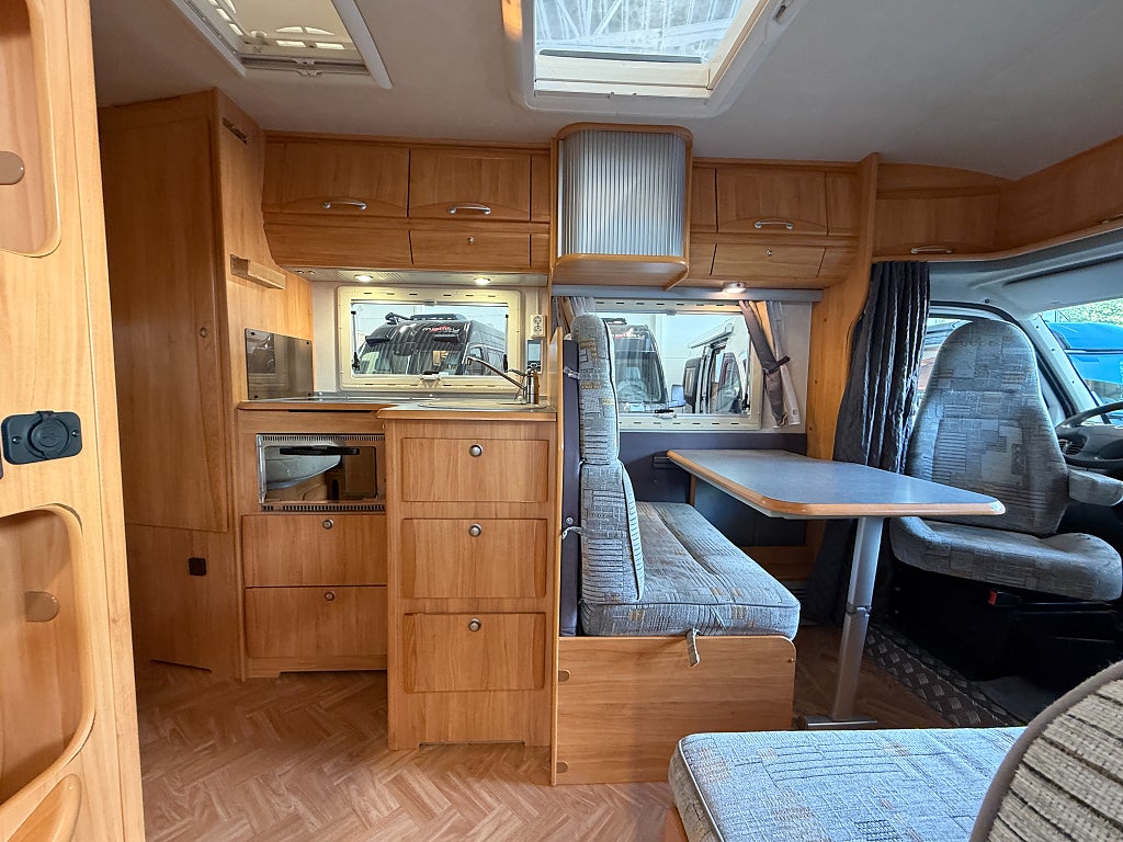 Adria TIK S 650 SP *Solcell*