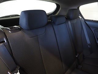 Halvkombi BMW 118I 11 av 20