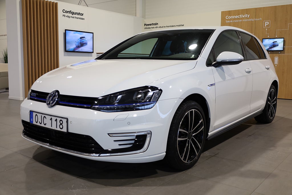 Volkswagen Golf GTE 1,4 TSI Plug-In-Hybrid PDC Blåtand 
