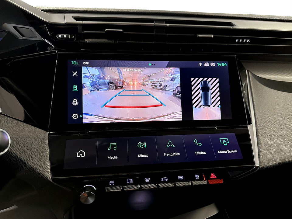 Bild på Peugeot 308 5D GT 1.2 PT 130hk Aut B-KAMERA CARPLAY