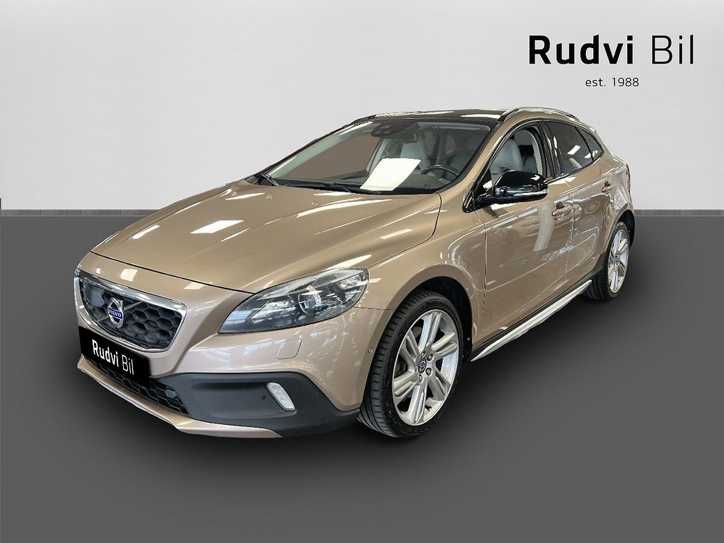 Volvo V40 Cross Country D4 Geartronic Summum 