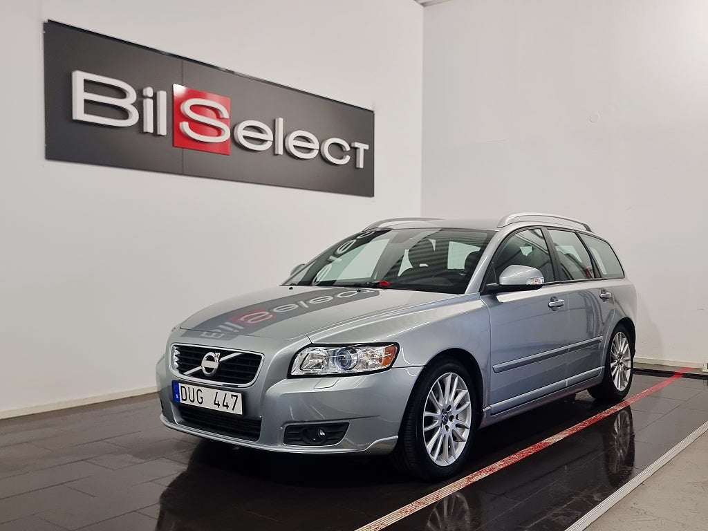 Volvo V50 D2 Summum Euro 5 Fullservad Dragkrok B-Sensor 2 Ägare