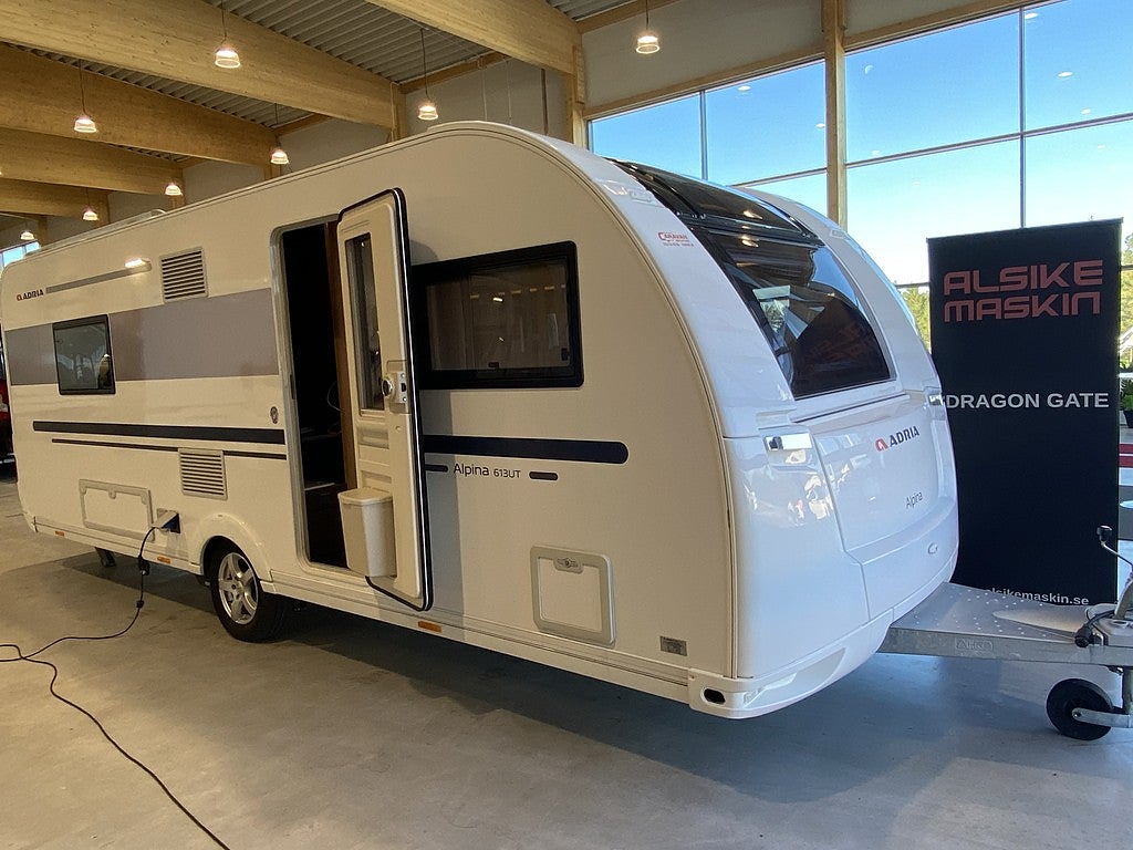 Adria Alpina 613 UT ALDE/Långbäddar/Året runt standard
