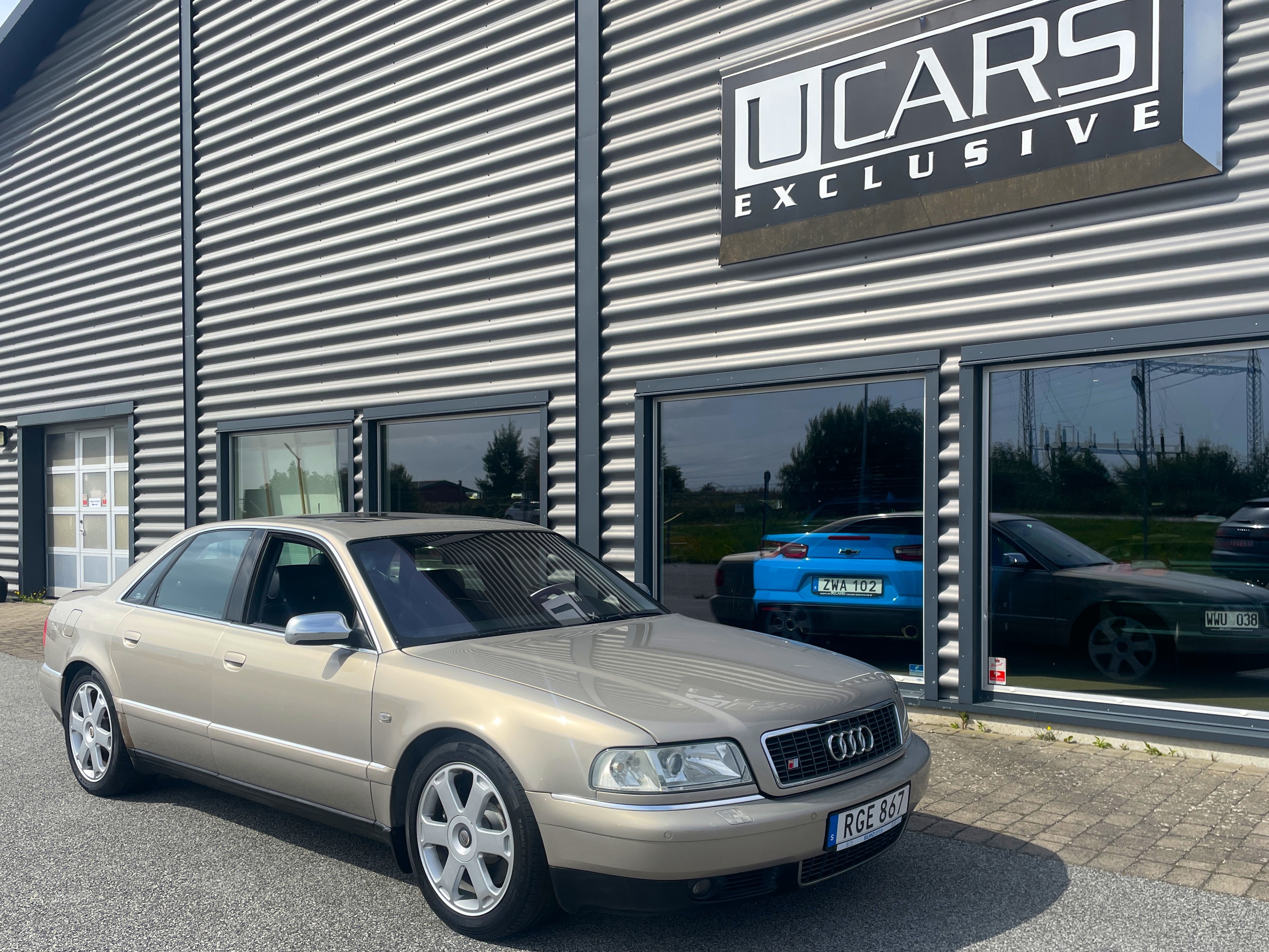 Audi S8