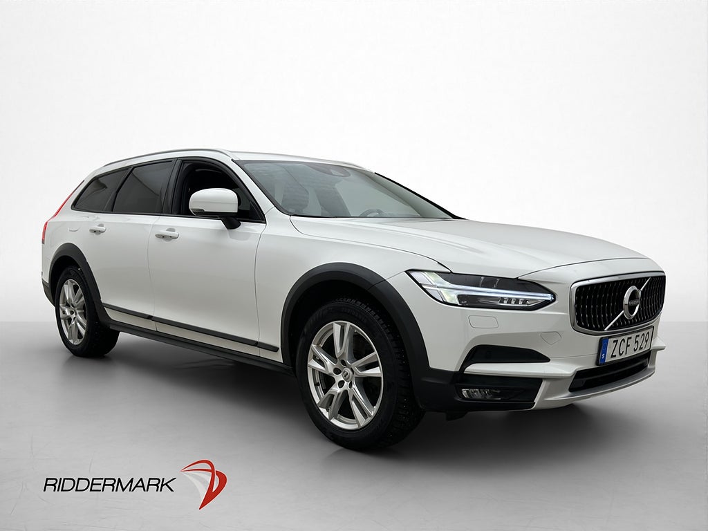 Volvo V90 Cross Country D4 AWD Plus VOC Värmare Kamera Drag