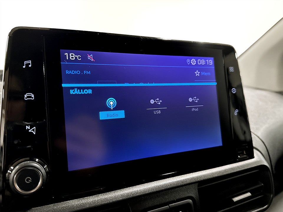 Bild på Peugeot Partner PRO+ 1.5 BlueHDi 130hk Aut L2 DRAG B-KAMERA 