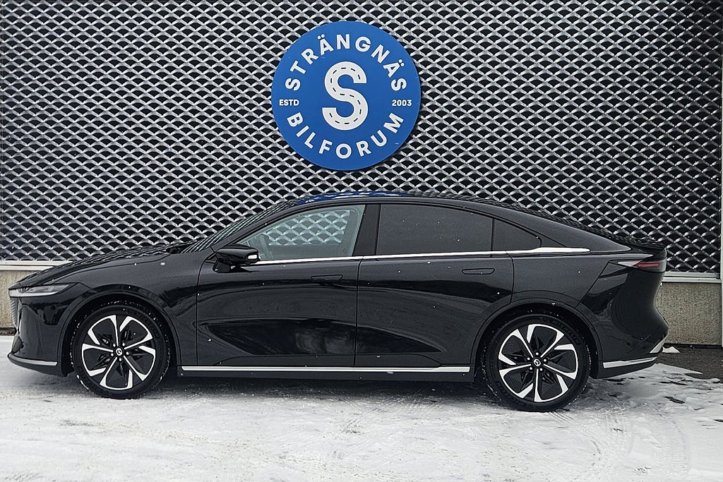 Mazda 6e Takumi 68.8 kw 258 hk. 50.000 kr rabatt!!  Ränta 3.99%