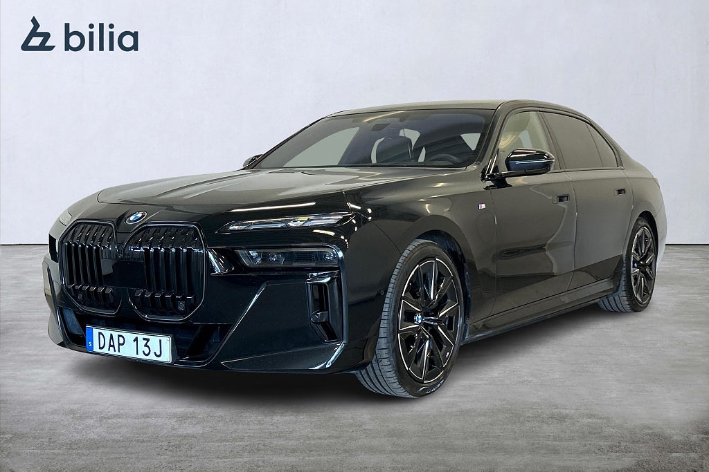 BMW i7 M60 xDrive/M Sport Pro/B&W/Sky Lounge/ Kristall/Drag