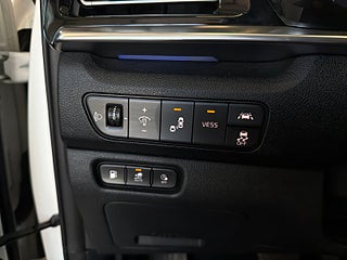 Kia Niro P-HEV DCT Advance Plus S&V-hjul/Kamera/Skinn/Elstol/Nav – bild 18