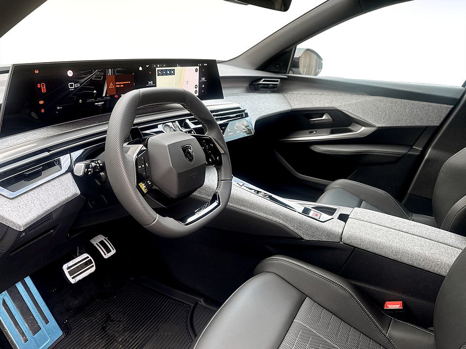 Bild på Peugeot 5008 GT Hybrid Aut - OMGÅENDE LEVERANS!