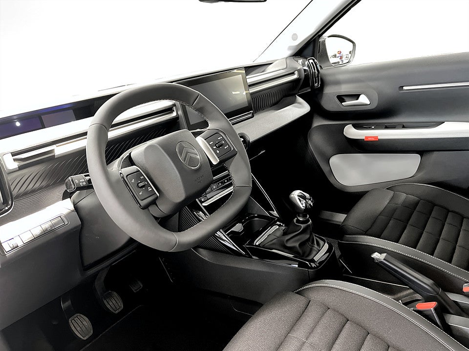Bild på Citroën C3 AirCross Plus PureTech 100hk - DEMO
