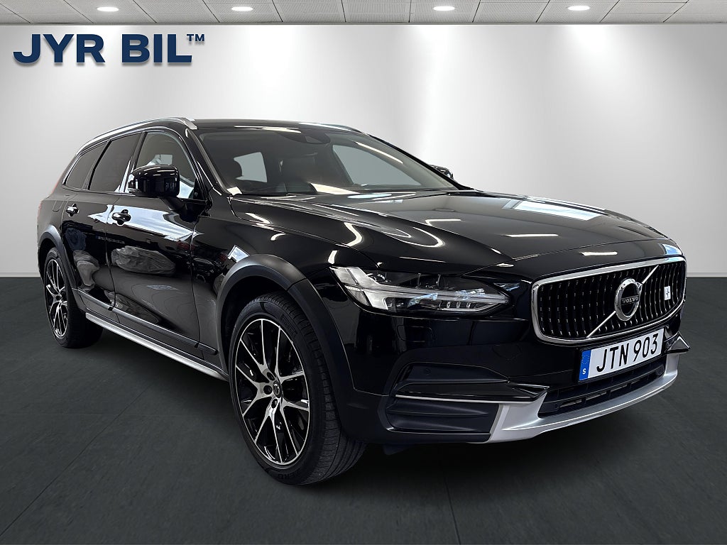 Volvo V90 Cross Country T5 Polestar Optimisation Pro / Drag / B&W / Kamera