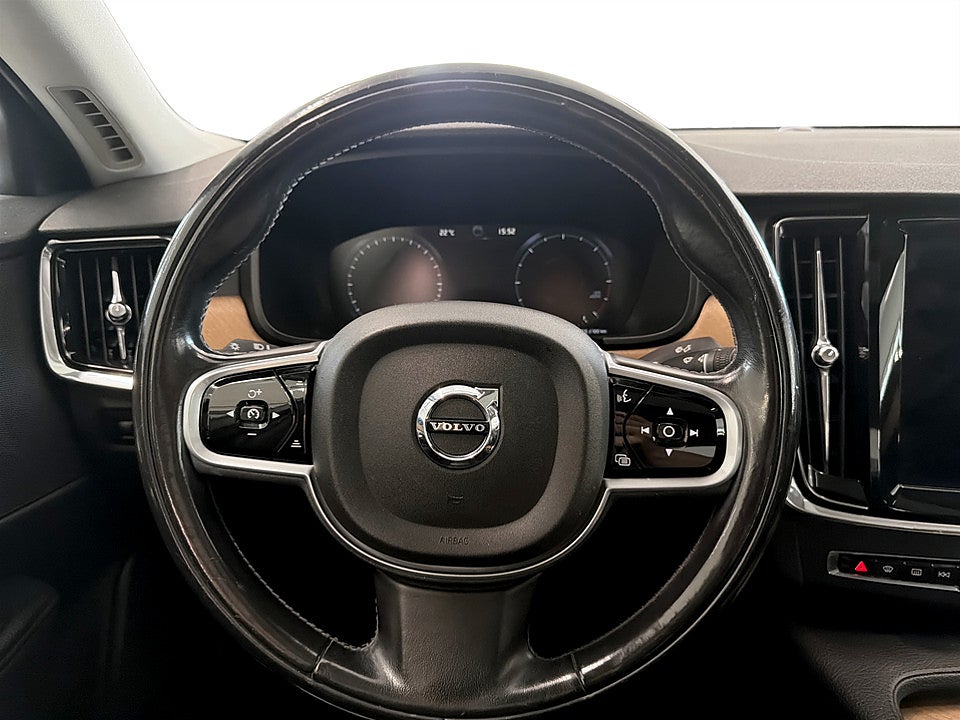 Bild på Volvo S90 Inscription D4 190hk Aut AWD B-KAMERA ELSTOL TAKLUCKA 