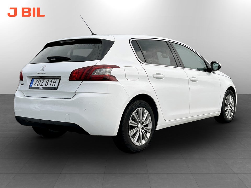 Bild på Peugeot 308 Allure 5D 1.2 PT 131hk Aut B-KAMERA CARPLAY