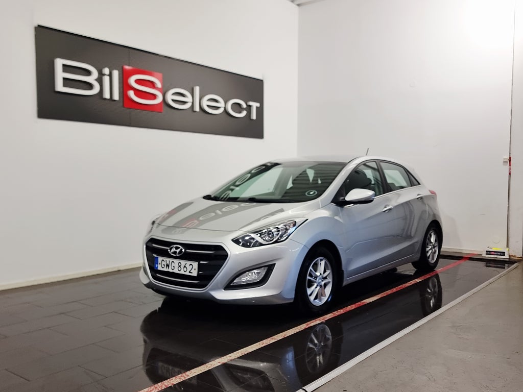 Hyundai i30 5-dörrar 1.6 CRDi Comfort Drag Ny Koppling 6-Växl 