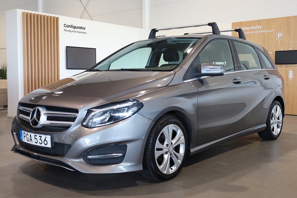Mercedes-Benz B 180 d 7G-DCT Urban Apple Carplay Blåtand 2017