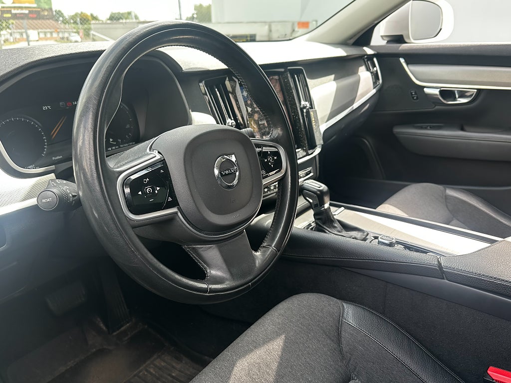 Volvo V90 Cross Country D4 AWD Geartronic Advanced SE III Euro 6