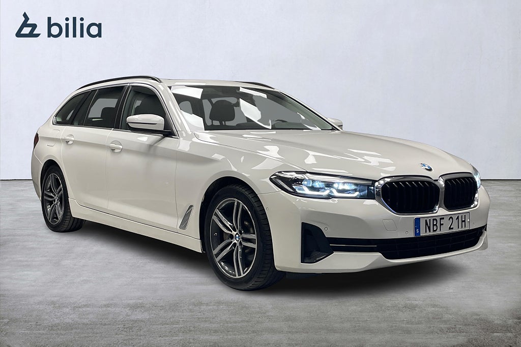 BMW 530e xDrive Touring / 18" Alu / Drag / Navigation / 