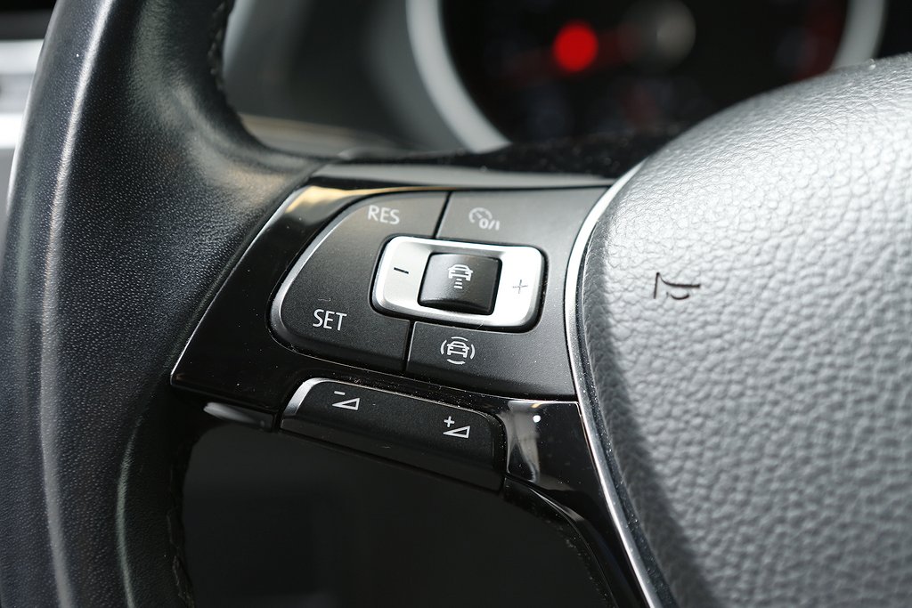 Volkswagen Tiguan 2,0 TSI 190hk 4Motion DSG Värmare Drag 2020