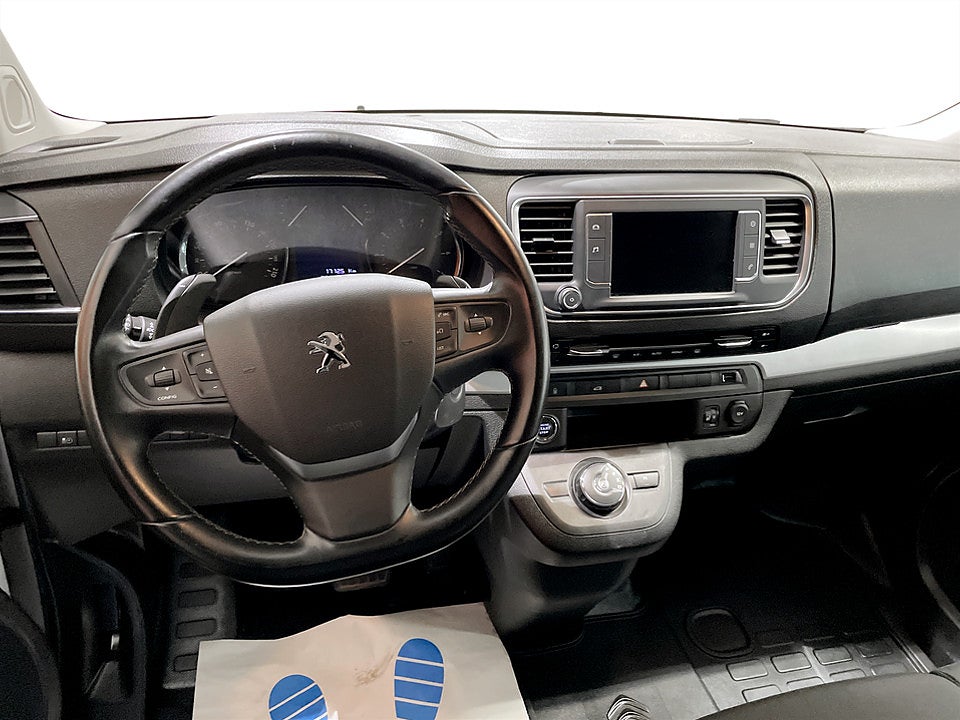 Bild på Peugeot Expert PRO+ 2.0 BHDi 180hk Aut L3 KAMPANJRÄNTA 3,99%