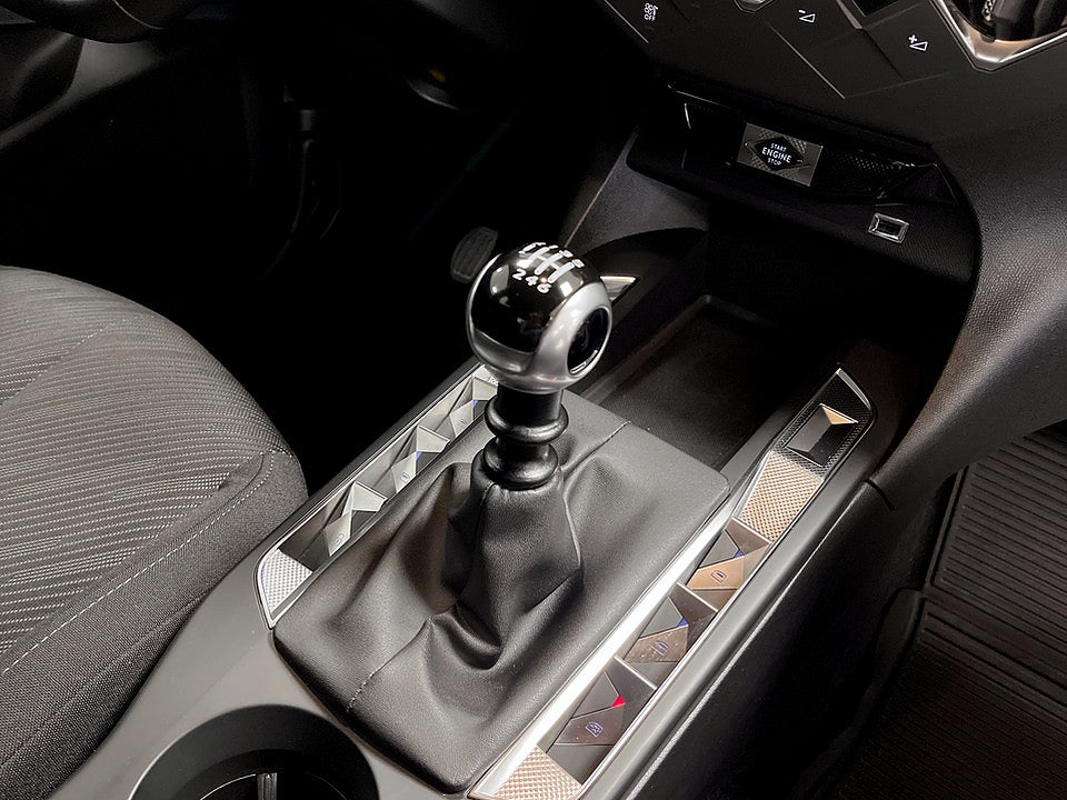Bild på DS 3 Prestige 1.2 PT 100hk CARPLAY