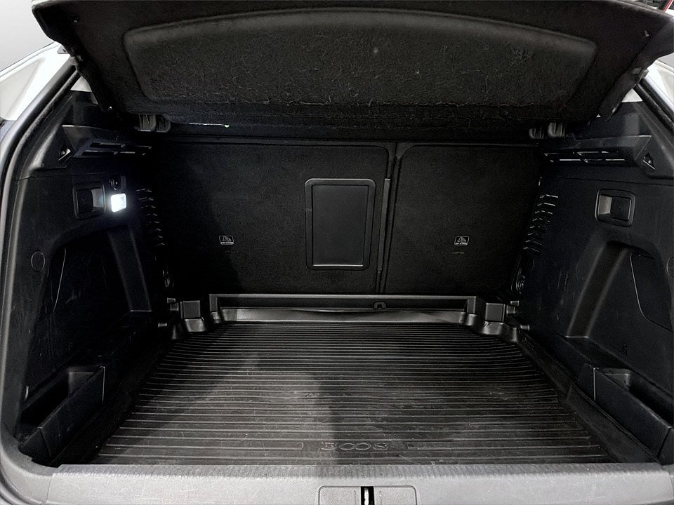 Bild på Peugeot 3008 Active 1.6 BHDi 120hk Aut - CARPLAY