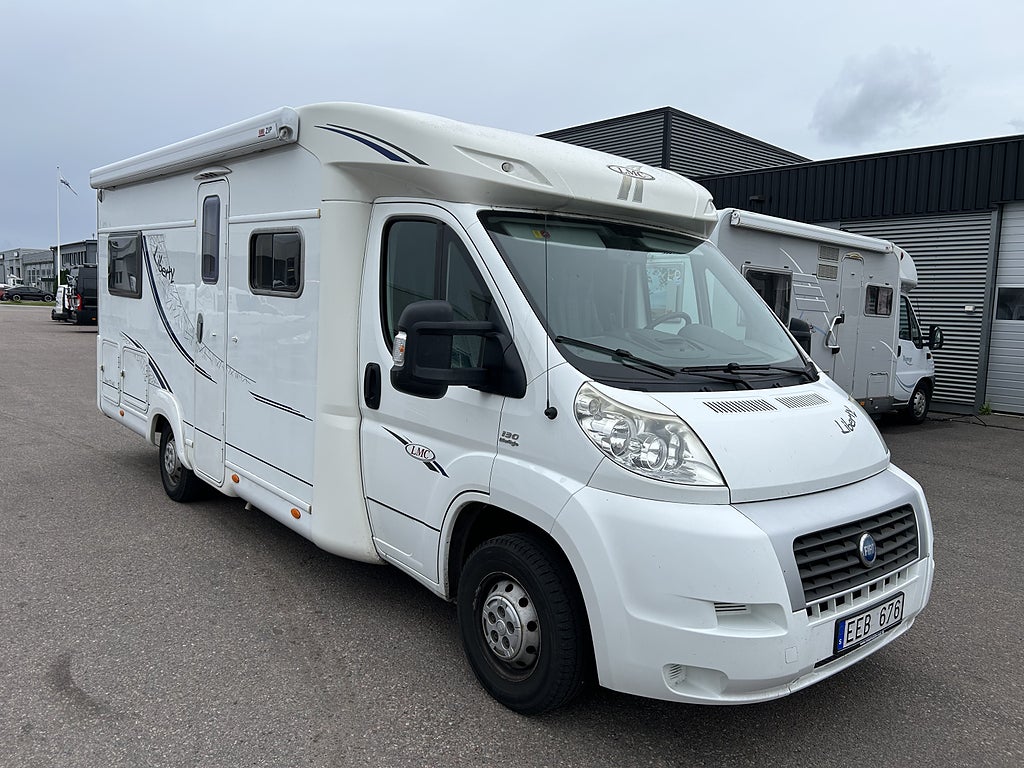 LMC Liberty 642 Franskbädd