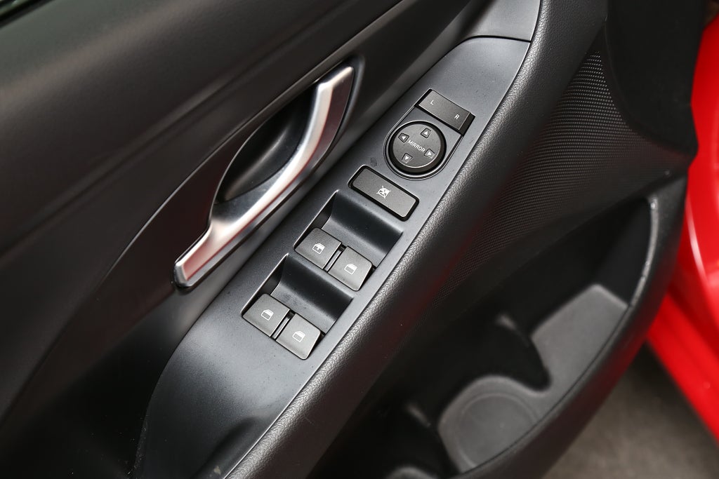 Hyundai i30 1,6 CRDi Comfort Kombi Aut Motorv Dragkrok 2018