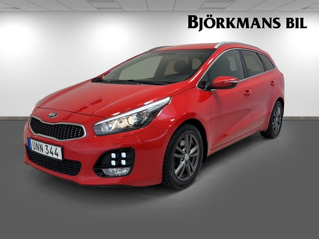 Kia Ceed SW 1.6 CRDI GT-LINE VÄRMARE NAV DRAG INKL. VINTERHJUL 