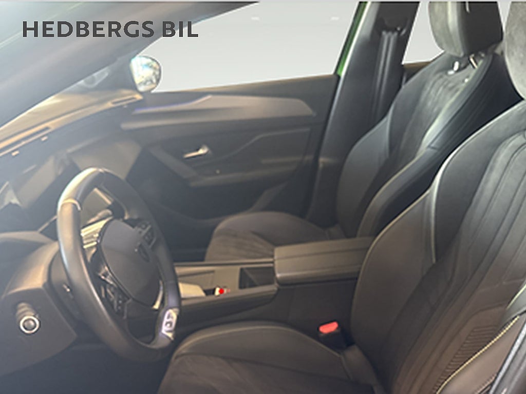 Peugeot 308 GT Plug-In Hybrid 225  thumbnail