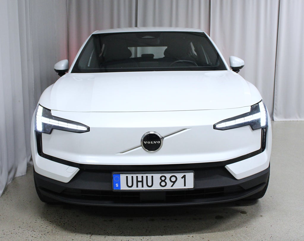 Volvo EX30 Single Motor Extended Range Core, 272HK, 47mil räckvidd