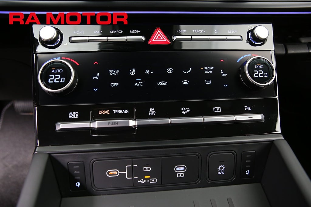 Hyundai Santa Fe Plug-In Hybrid 288hk Callighraphy 0,99% Räntekampanj 2026