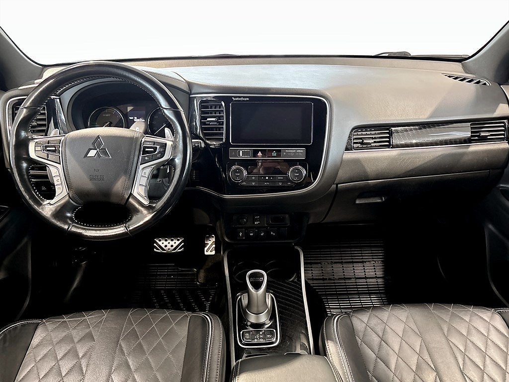 Bild på Mitsubishi Outlander S-Edition PHEV CVT 224hk Aut AWD - B-KAMERA, DRAG