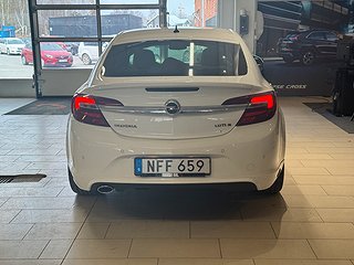 Opel Insignia 2.0 CDTI 4x4 Business Drag/Rattvärme/Navi/S&V
