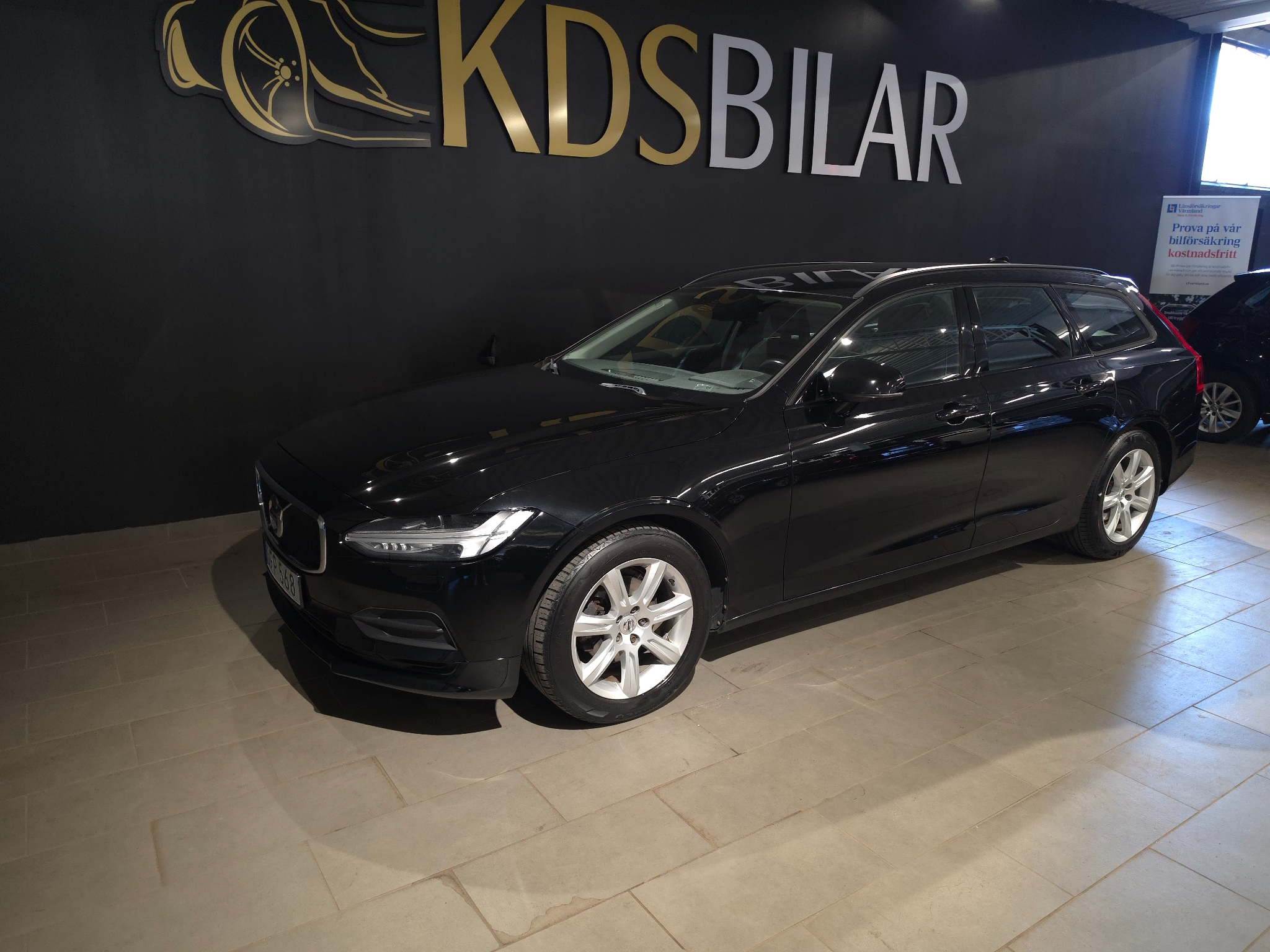Volvo V90 2017, bild 2/41