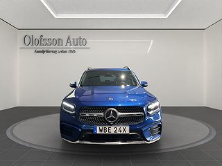 SUV Mercedes-Benz GLB 4 av 14