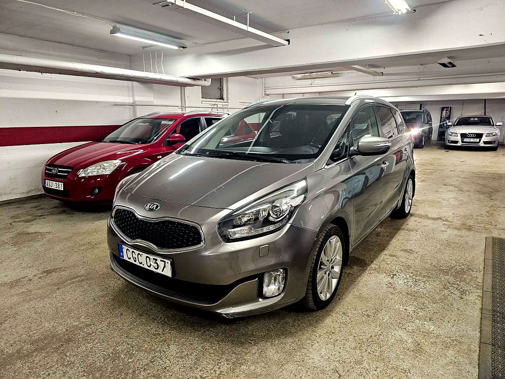 Kia Carens 1.7 CRDi GLS Ny besiktat Ny servad 7 sits