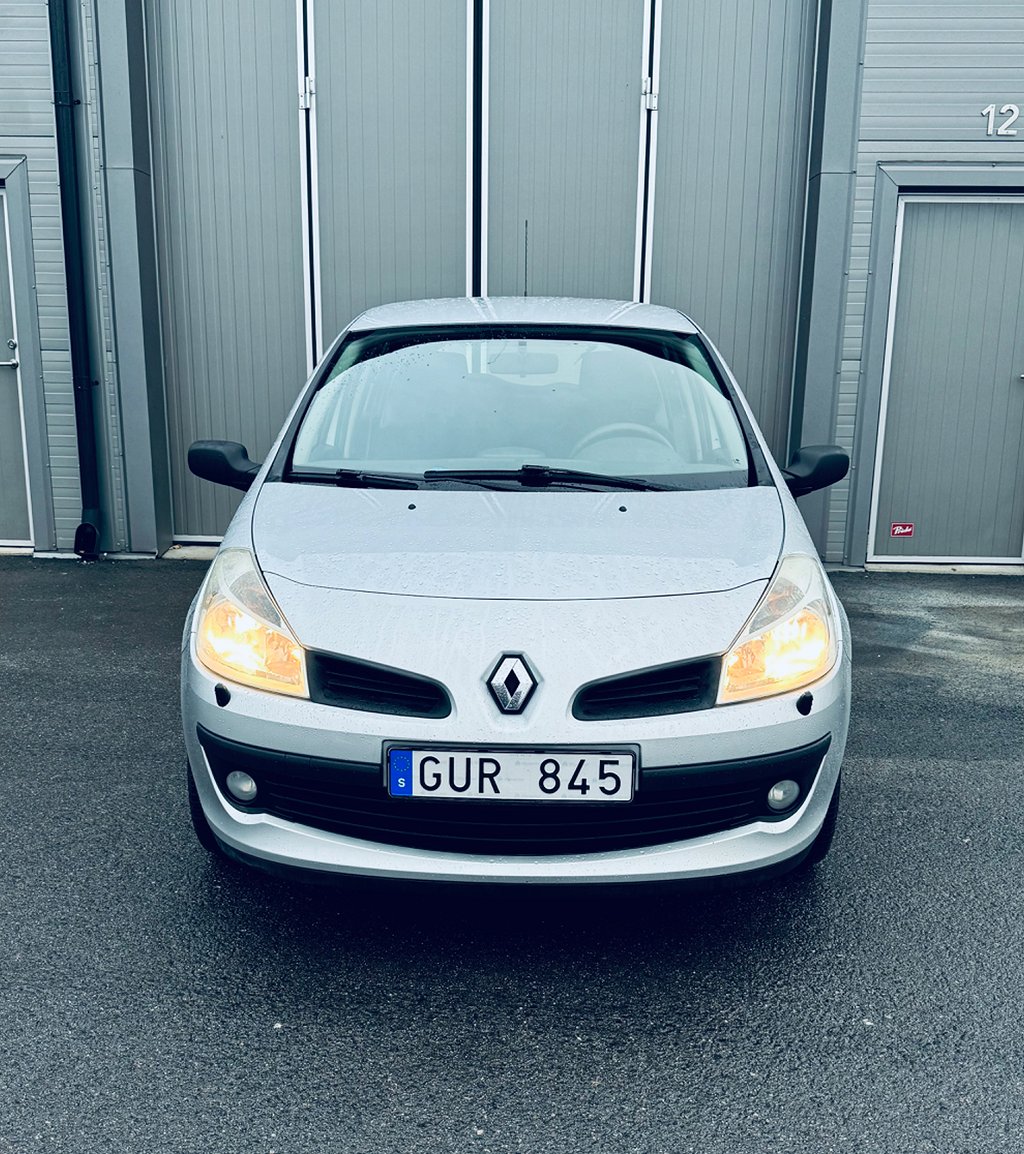 Renault Clio 5-dörrars Halvkombi 1.2  Ny Kamremsats 