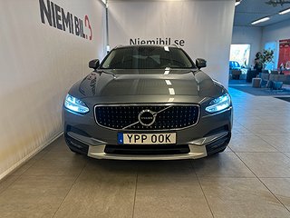 Volvo V90 Cross Country D4 AWD Drag/Kamera/MoK-värm/CarPlay