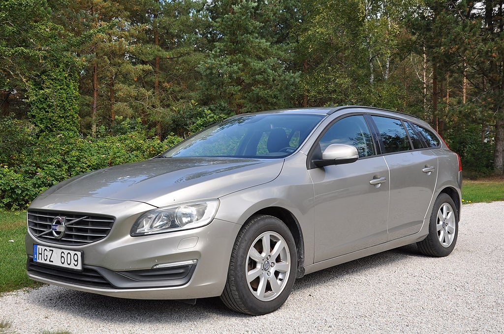 Volvo V60 D2 Manuell krok 115hk Limited Edition
