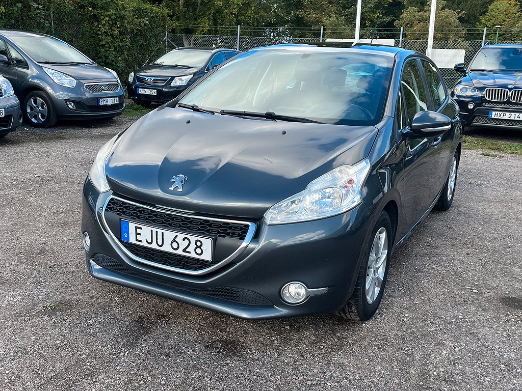 Peugeot 208 5-dörrar 1.2 VTi  ENDAST 2 BRUKARE