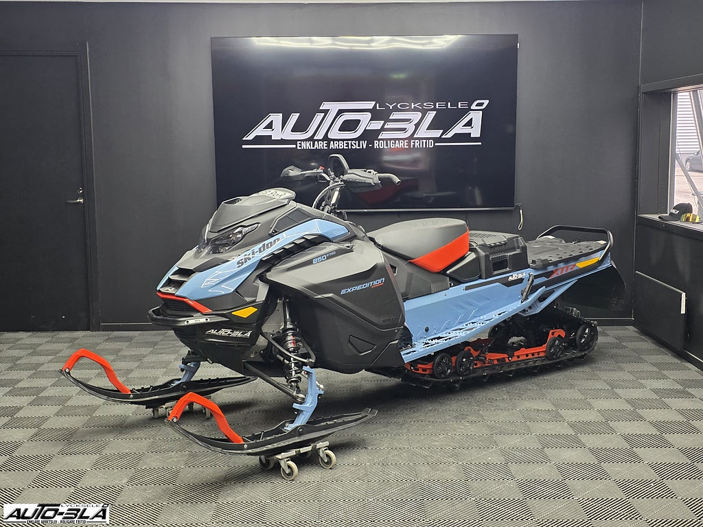 Ski-Doo (DEMO)Expedition Xtreme 850 E-TEC 154in3900mm 1.8in 46mm Cobra S