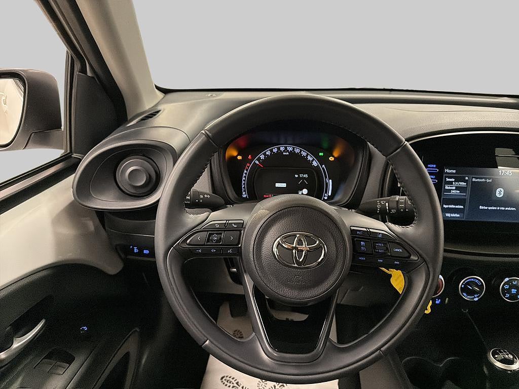 Toyota Aygo 2023 - miniatyr 9