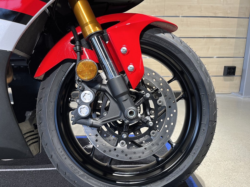 Yamaha YZF-R7 70th Anniversary / NU: 124 900kr!