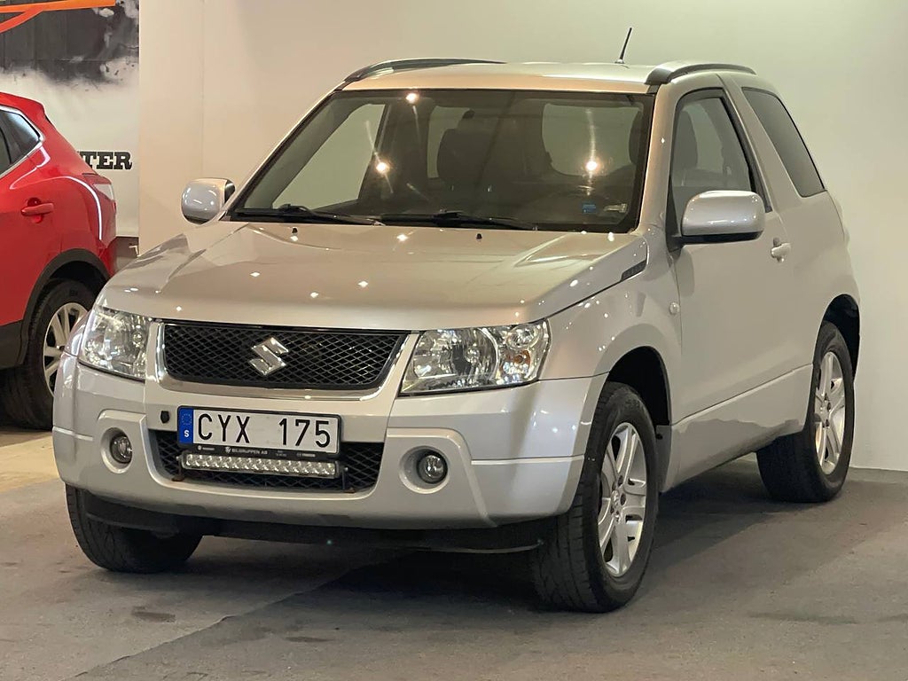 Suzuki Grand VITARA 3-DÖRRAR 1.6 VVT 4WD OMBYGGD BIL EPA NY BESIKTAD