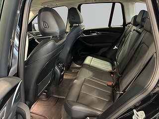 BMW X3 PLUG-IN xDrive30e Aut MOMS Drag Navi Kamera S&V-däck