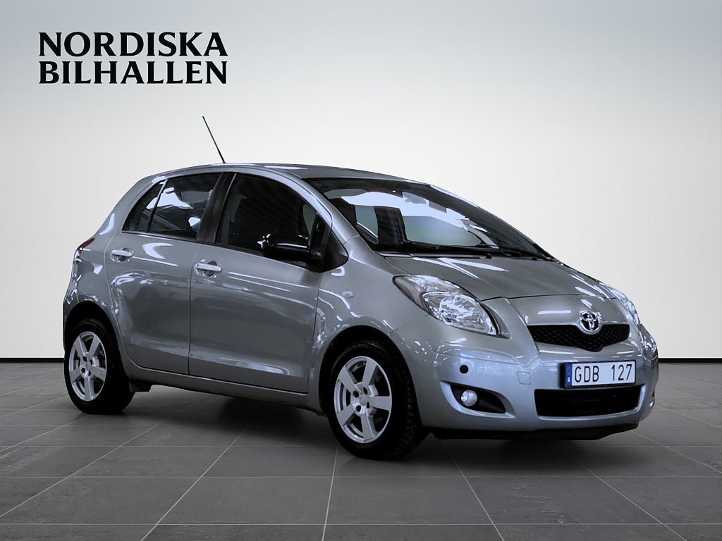 Toyota Yaris **RESERVERAD**