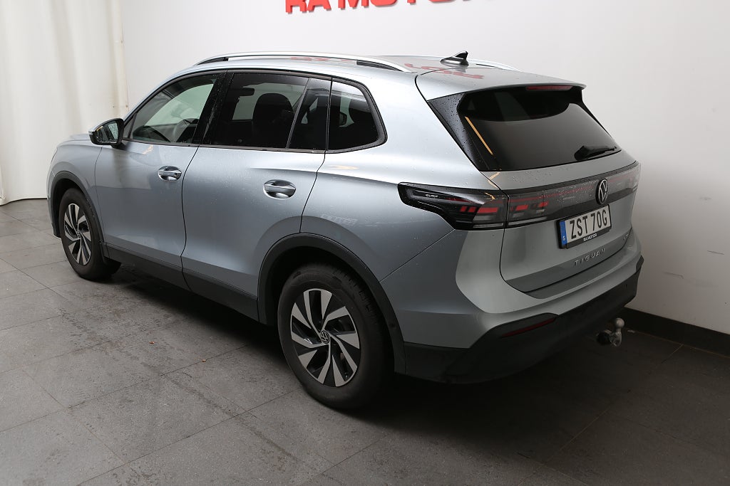 Volkswagen Tiguan 1,5 eTSI 150hk Life Edition Värmare Drag 2025